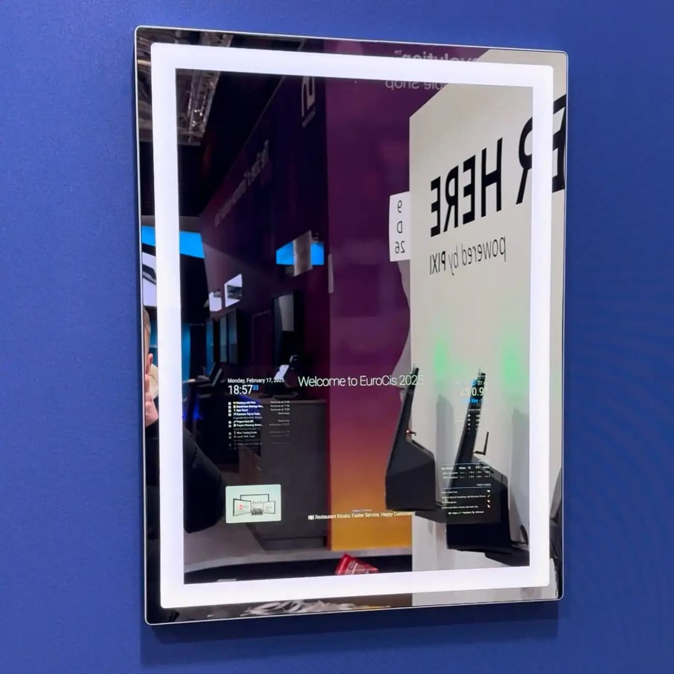 Smart Mirror Management OS